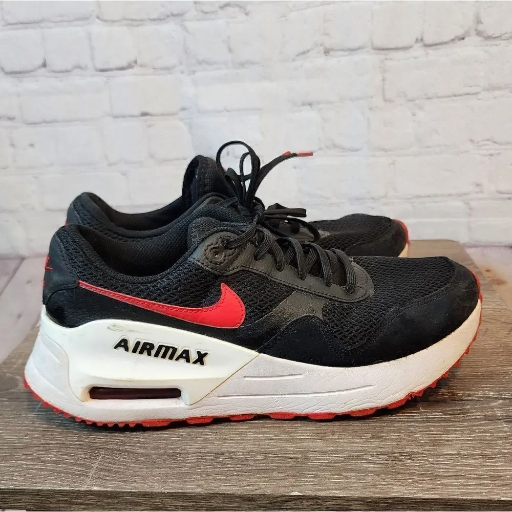 Nike Air Max System baketball shoes, size 9.5 Black/University Red